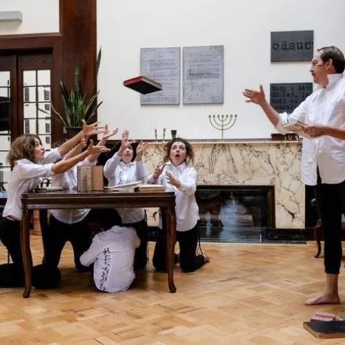 Obrázek události Příběh knihy - divadelní inscenace s lektorským úvodem 