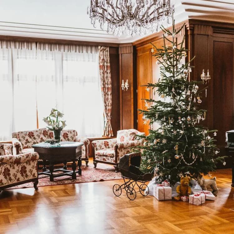 Event image Hanukkah at Villa Stiassni:A Festive Guided Tour of the Villa Stiassni